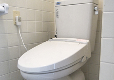 トイレ器具の取替工事